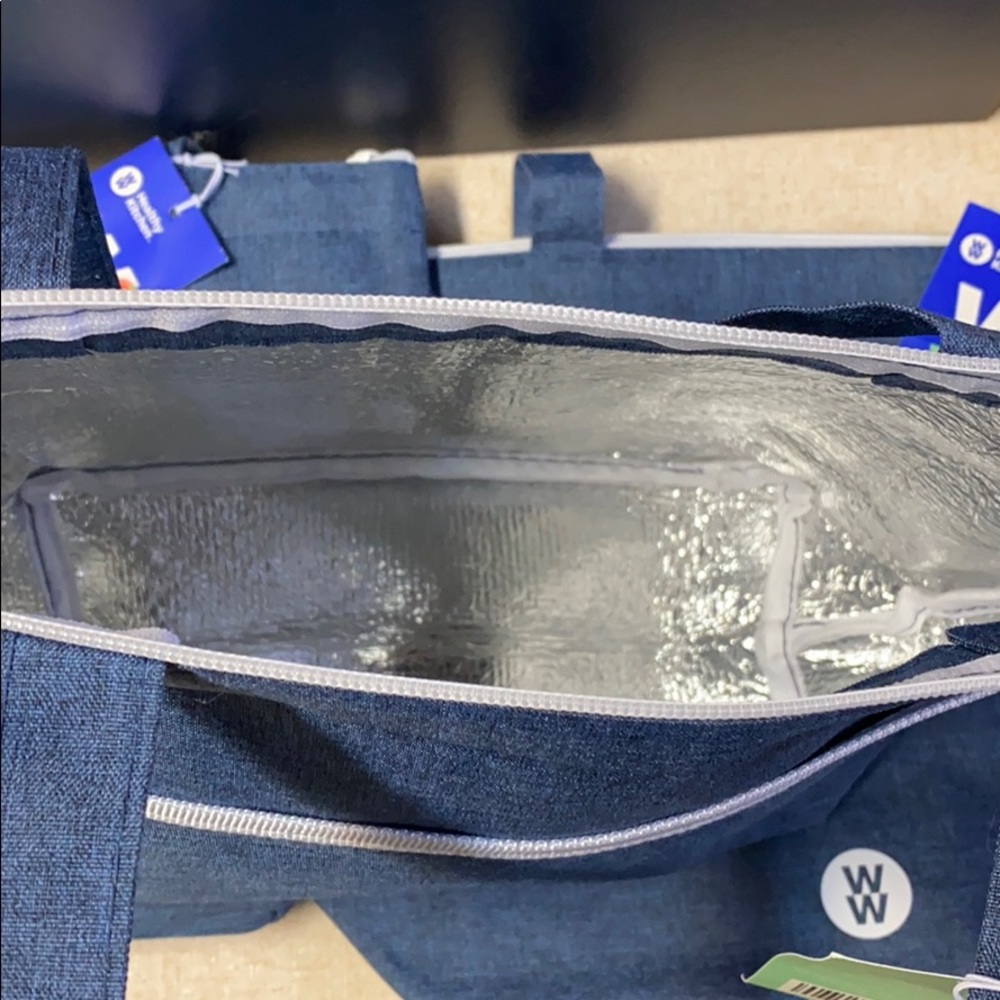 WW Insulated Lunch Tote - Picture 3 of 5